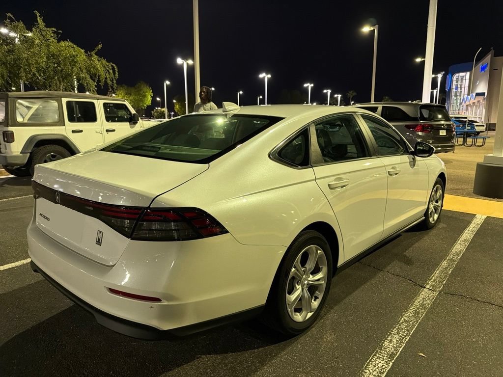 Used 2023 Honda Accord LX image 4
