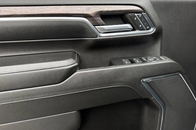 Used 2024 Chevrolet Silverado 2500 LTZ image 11