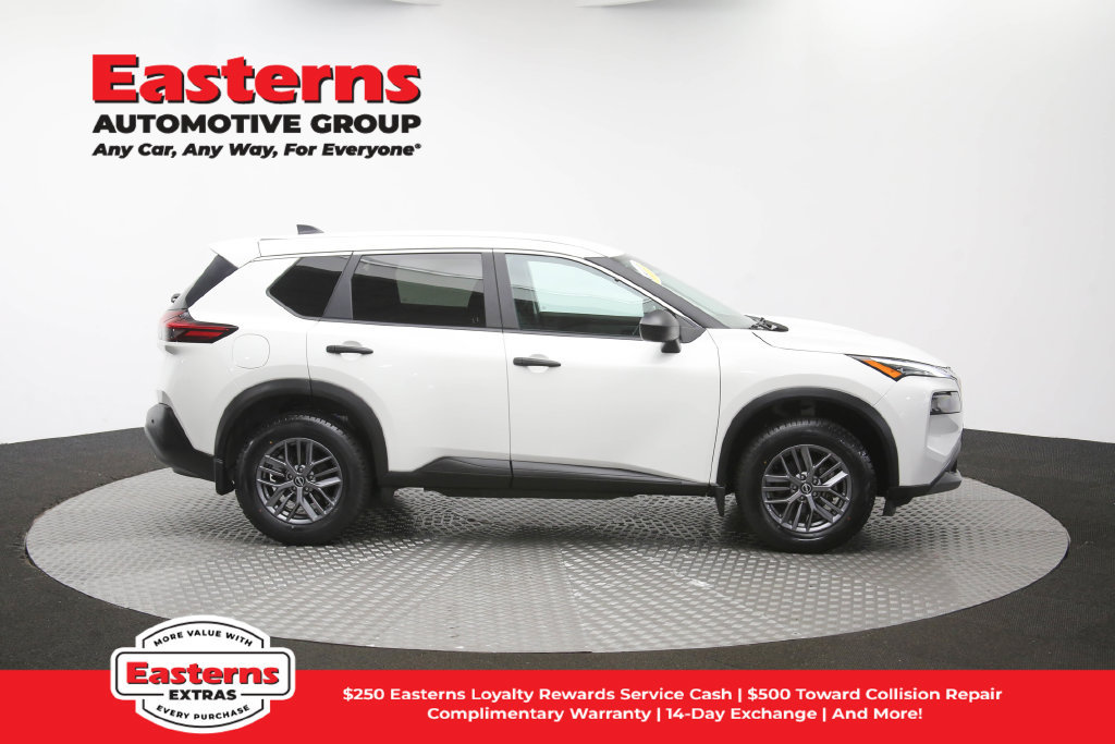 Used 2023 Nissan Rogue S AWD/4WD image 48