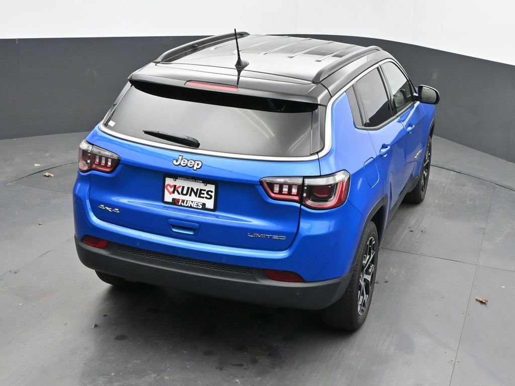Used 2025 Jeep Compass Limited AWD/4WD image 42