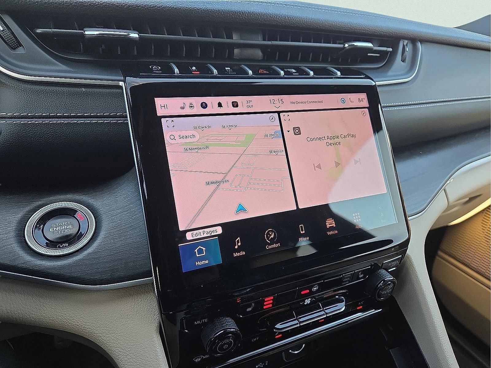 Used 2025 Jeep Grand Cherokee L Limited w/ Trailer Tow Package image 18