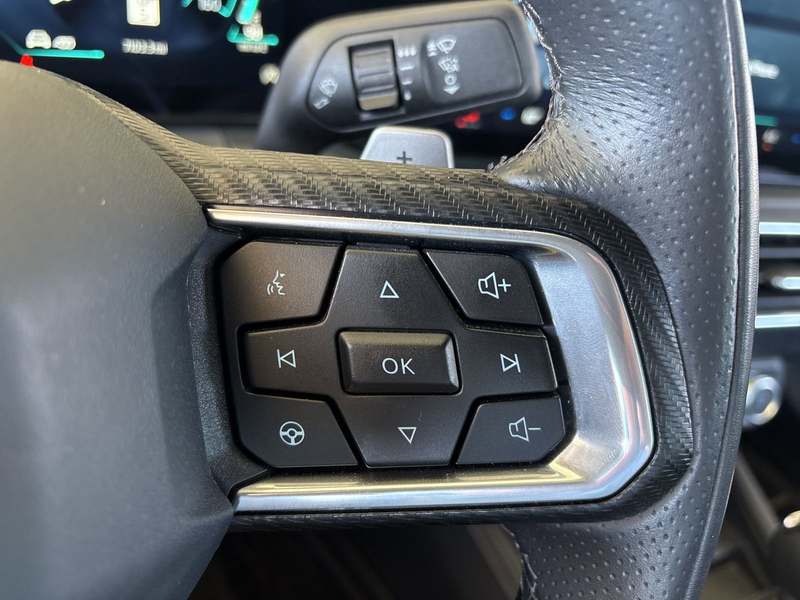 Used 2024 Ford Mustang GT Premium image 26