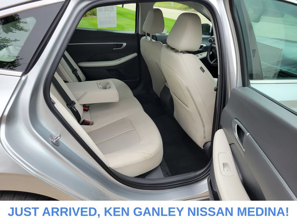 Used 2025 Hyundai Sonata SEL FWD image 18
