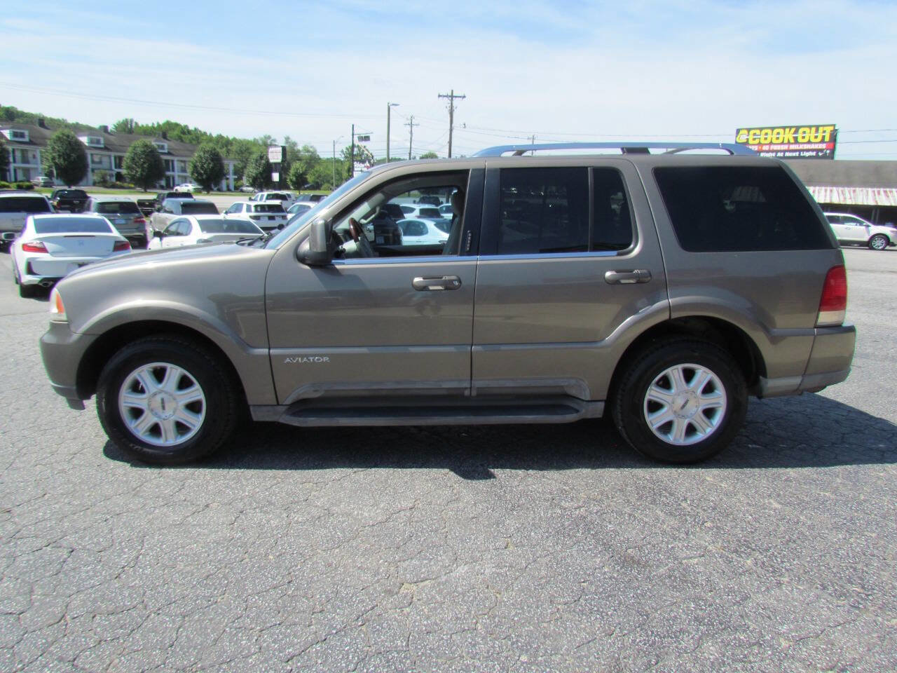 Used 2004 Lincoln Aviator Luxury image 4