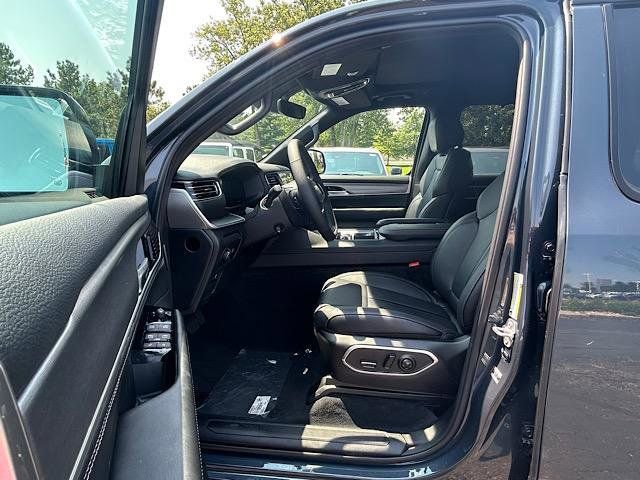 New 2025 Jeep Wagoneer Series II w/ Convenience Group I image 6