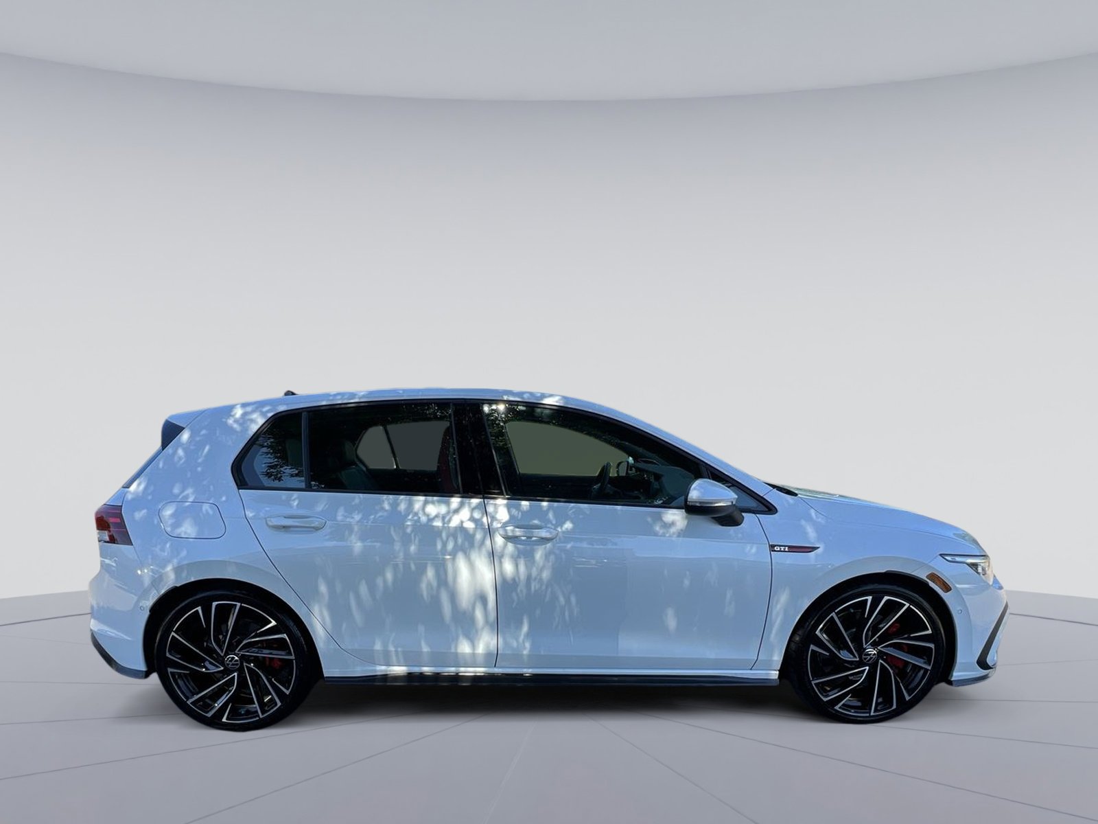 Used 2024 Volkswagen GTI Autobahn FWD image 10