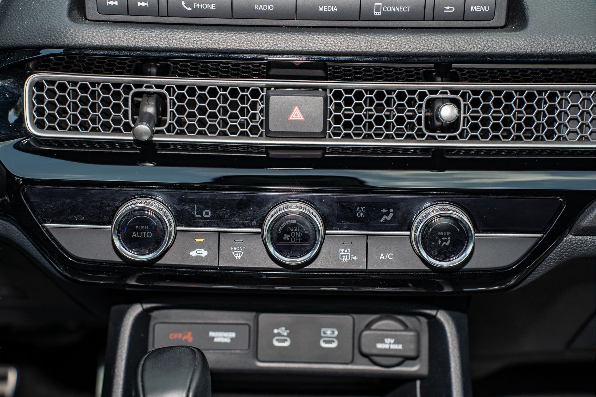 Certified 2025 Honda Civic Sport image 24