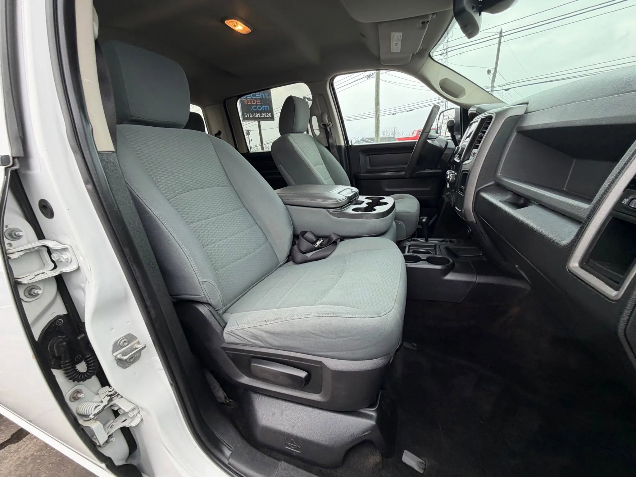 Used 2017 RAM 3500 Tradesman w/ Chrome Appearance Group image 14