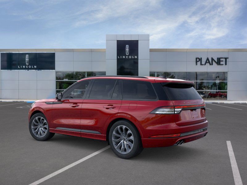 New 2025 Lincoln Aviator 2WD w/ Jet Appearance Package image 4