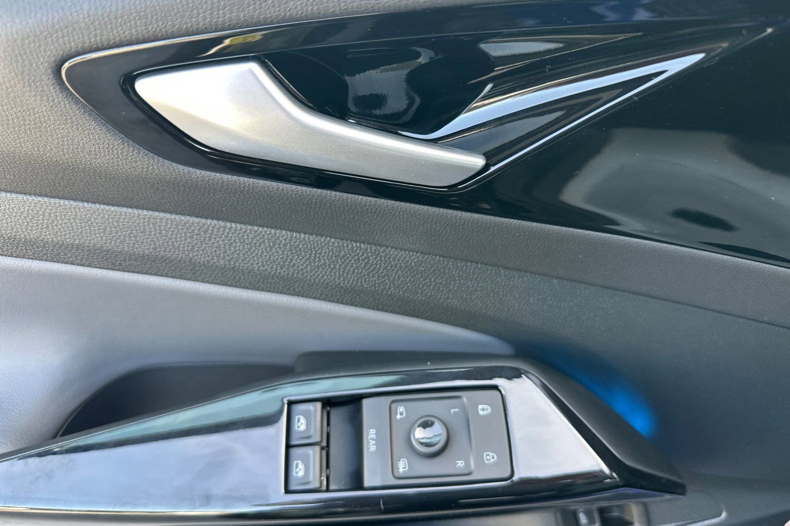 Certified 2022 Volkswagen ID.4 Pro S image 11