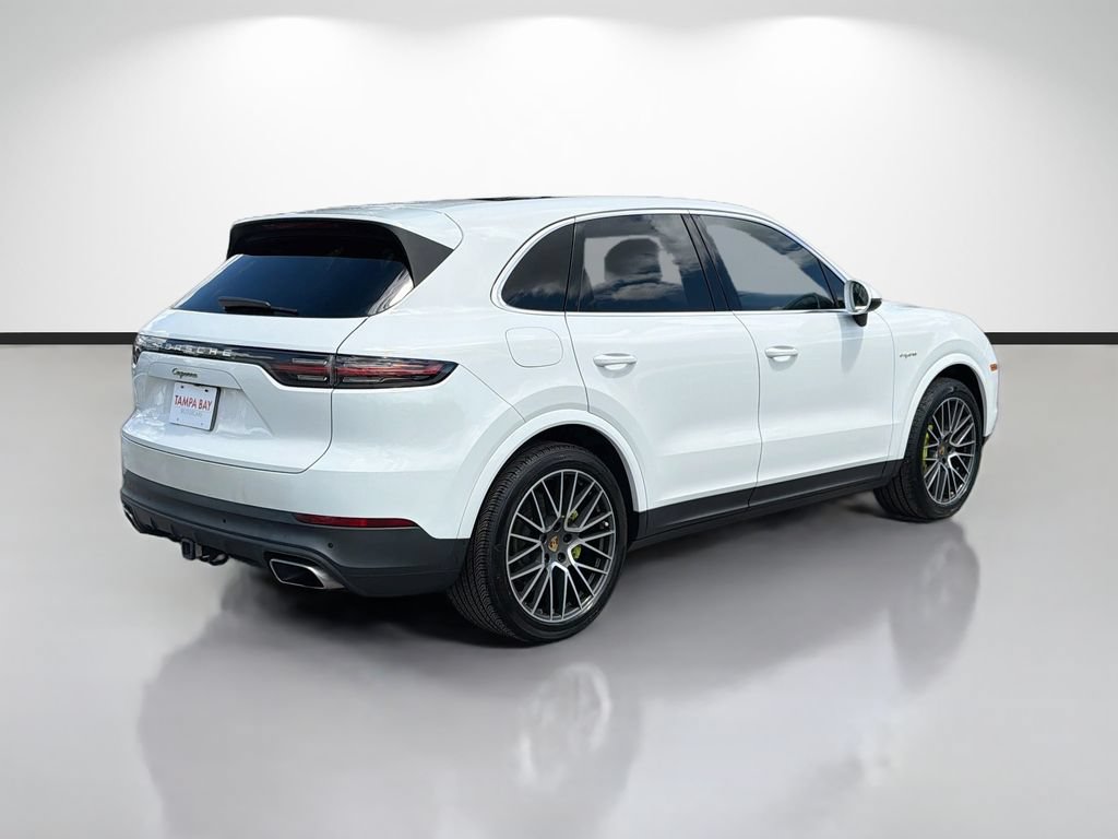 Used 2021 Porsche Cayenne E-Hybrid AWD/4WD image 3