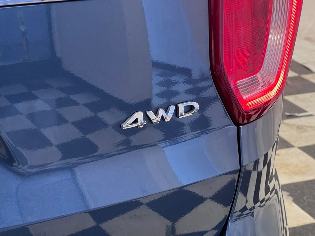 Used 2018 Ford Explorer Limited w/ Equipment Group 301A image 47