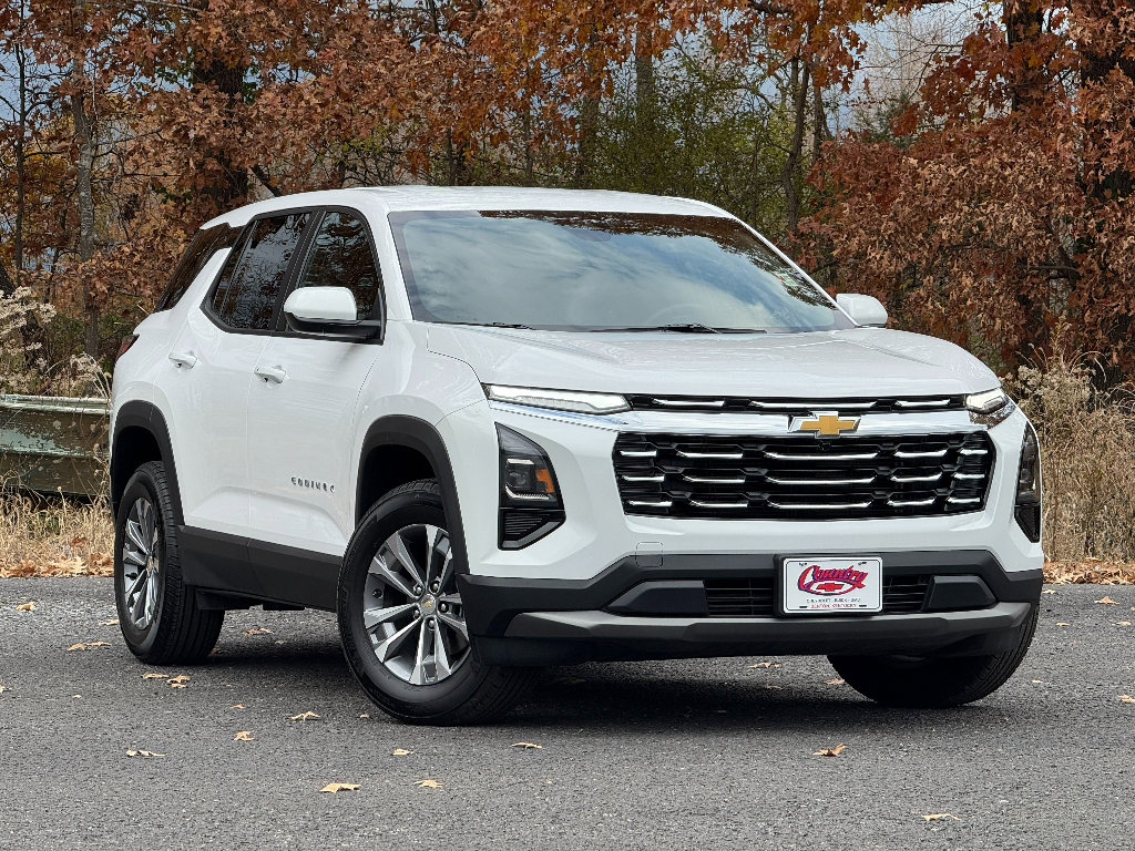 Used 2025 Chevrolet Equinox LT image 11