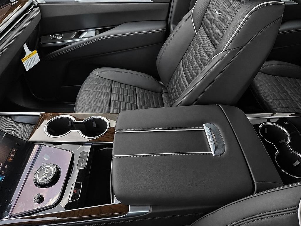 New 2026 Cadillac Escalade Platinum Sport AWD/4WD image 20