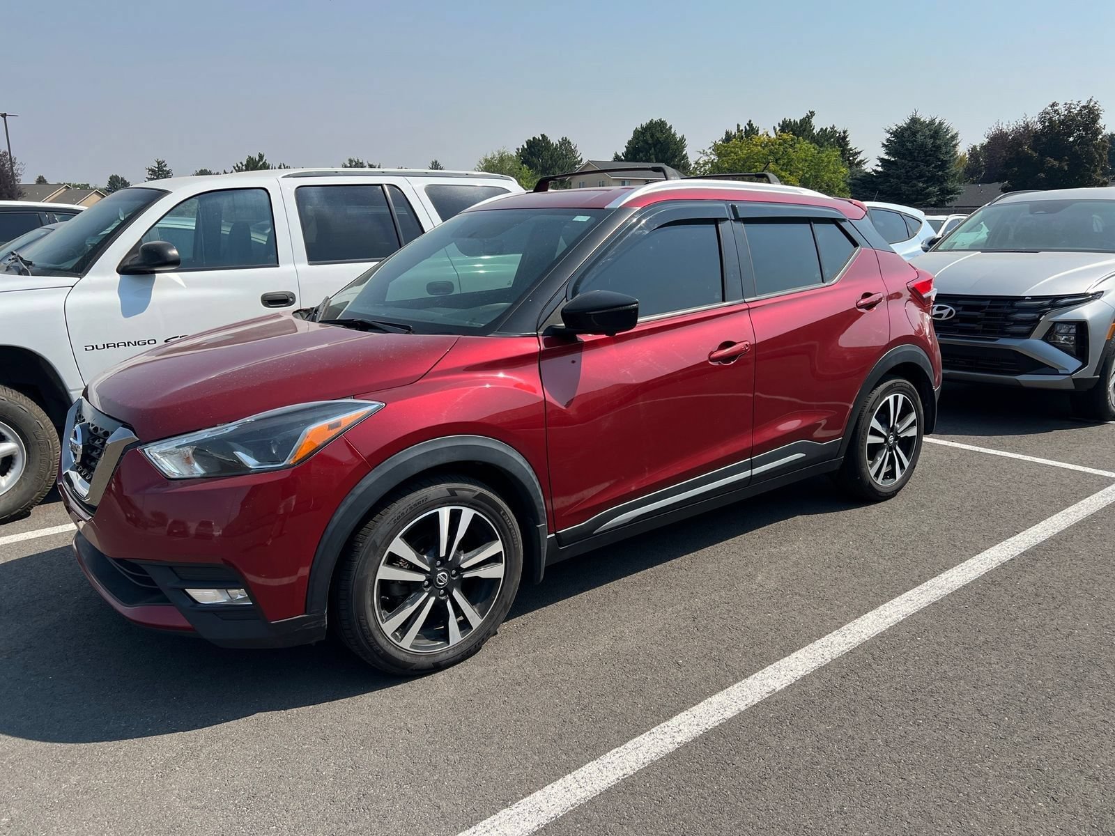Used 2019 Nissan Kicks SR w/ Interior Electronics Package FWD image 31