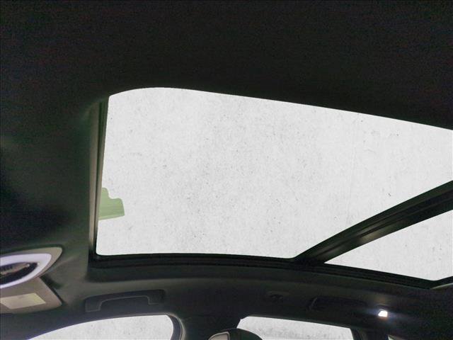 New 2026 Porsche Macan S image 28