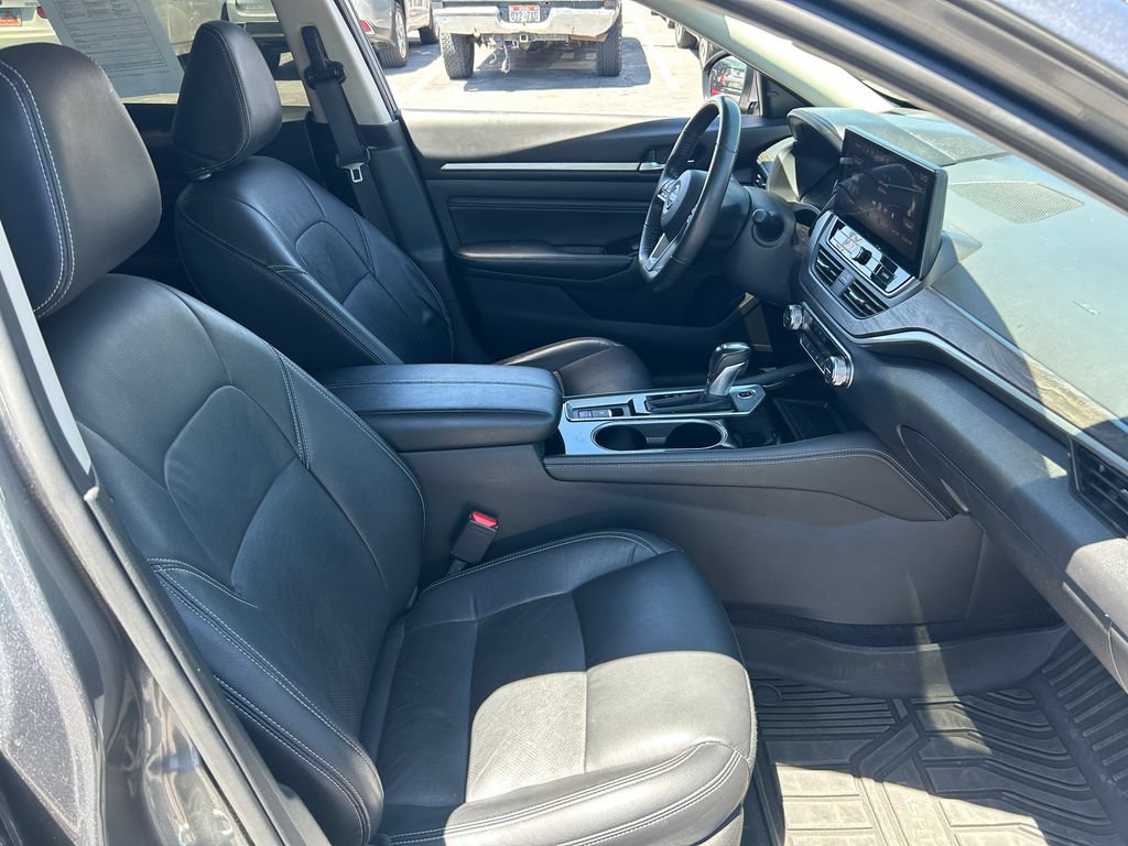 Used 2023 Nissan Altima 2.5 SL FWD image 36