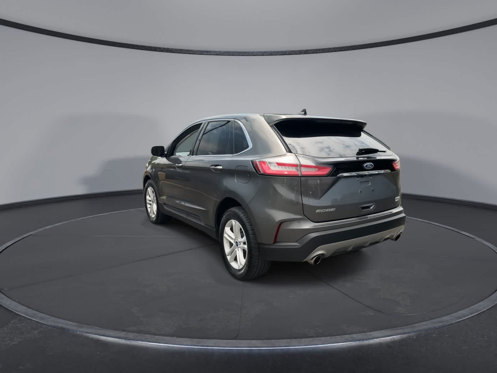 Used 2020 Ford Edge SEL w/ Convenience Package AWD/4WD image 6