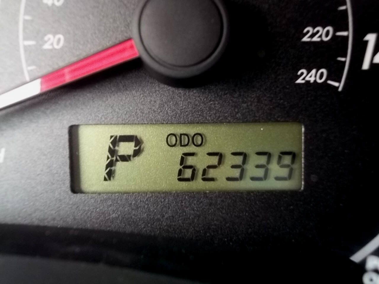 Used 2011 Toyota Corolla LE FWD image 19