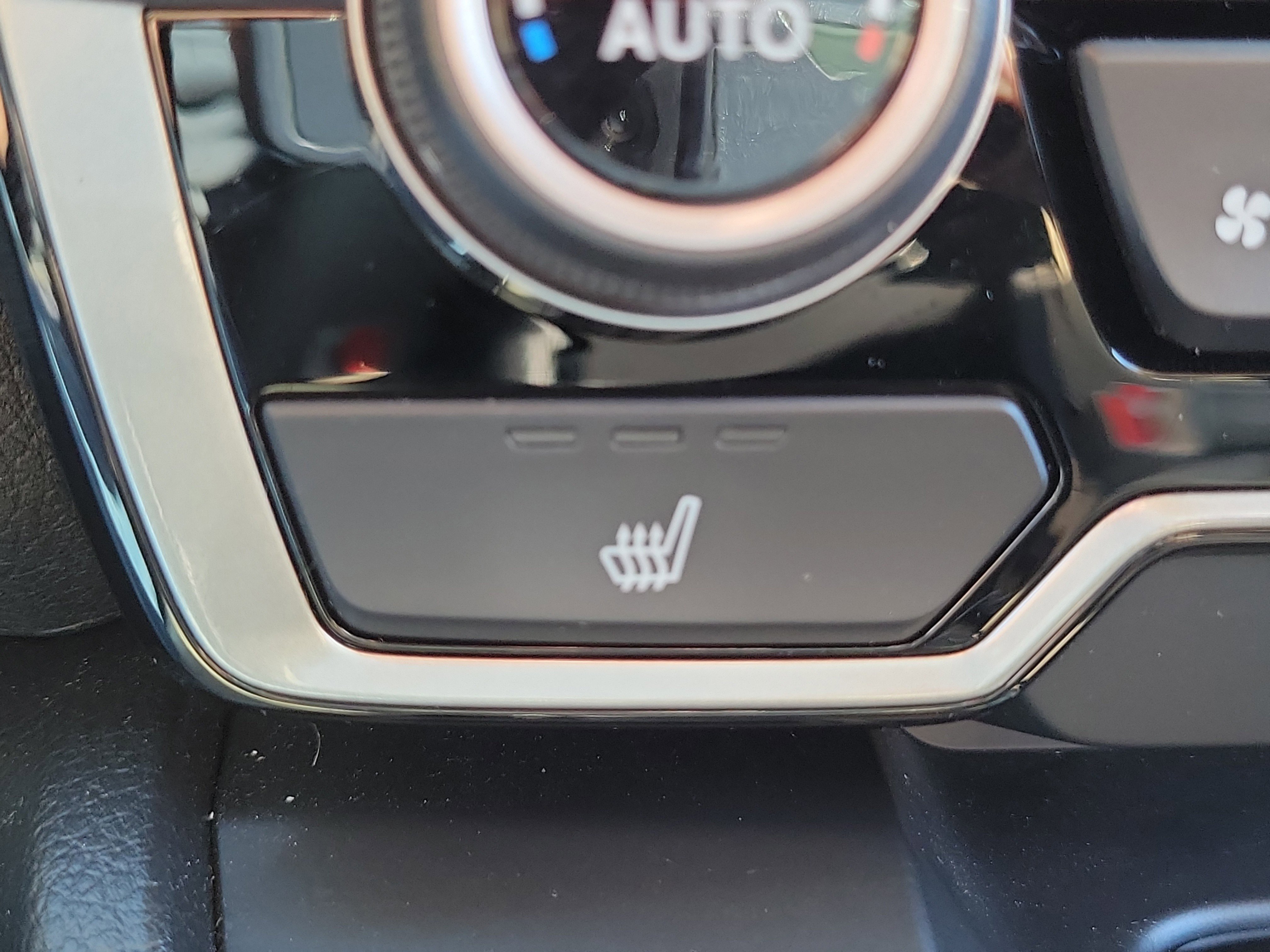 Used 2018 Honda CR-V Touring image 24