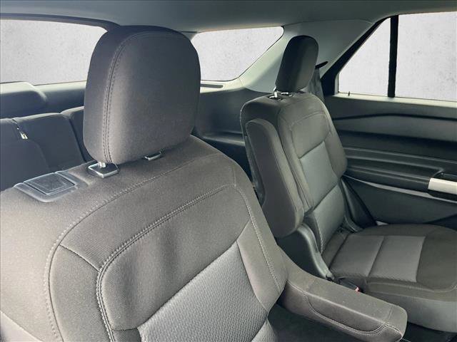 Used 2022 Ford Explorer XLT image 21