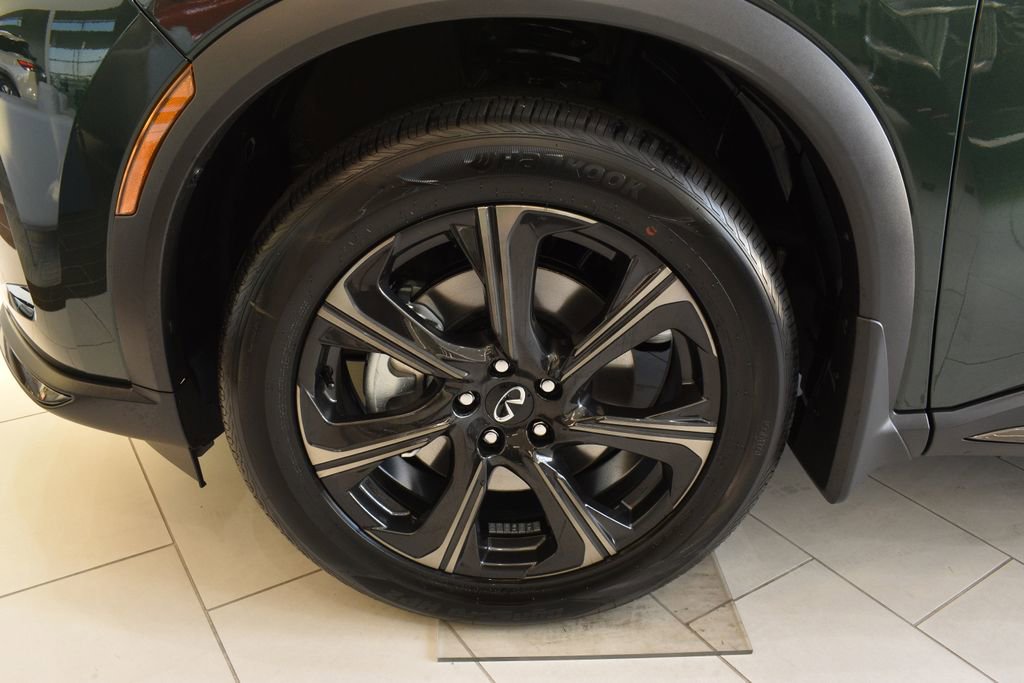 New 2026 INFINITI QX60 Autograph w/ Dark Cargo Package image 8