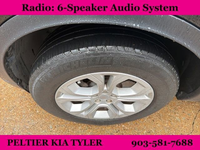 Used 2020 Land Rover Discovery Sport Standard image 5