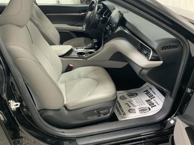 Used 2021 Toyota Camry XLE w/ Navigation Package AWD/4WD image 20