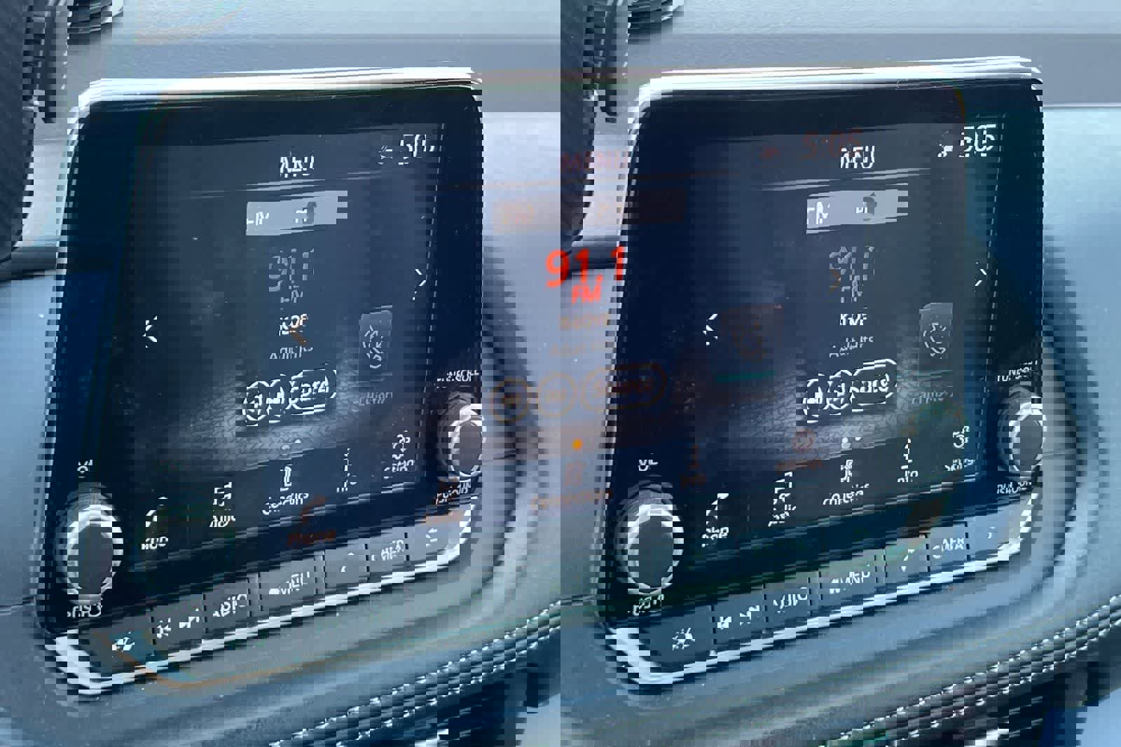 Used 2023 Nissan Rogue SV image 20