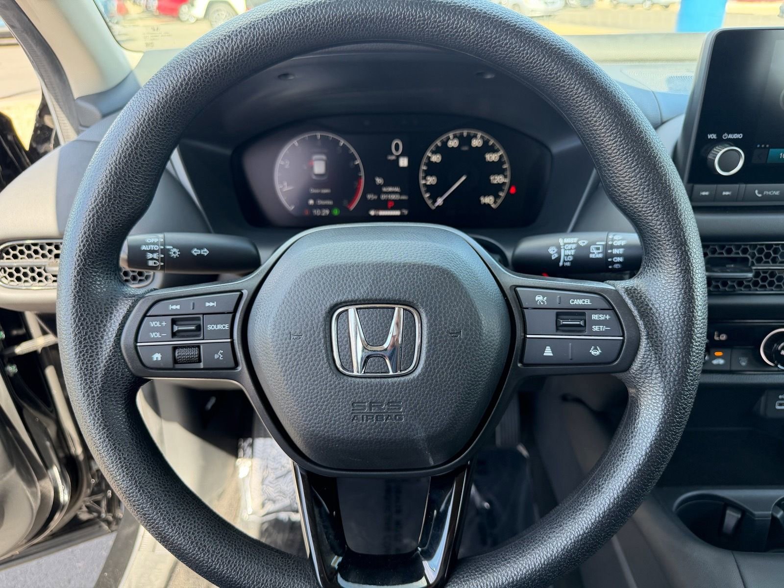 Used 2025 Honda HR-V LX image 21