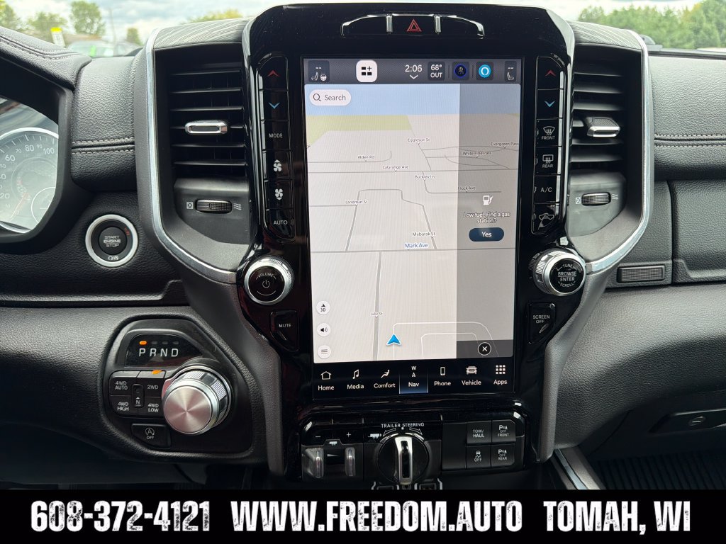 Used 2023 RAM 1500 Laramie AWD/4WD image 18