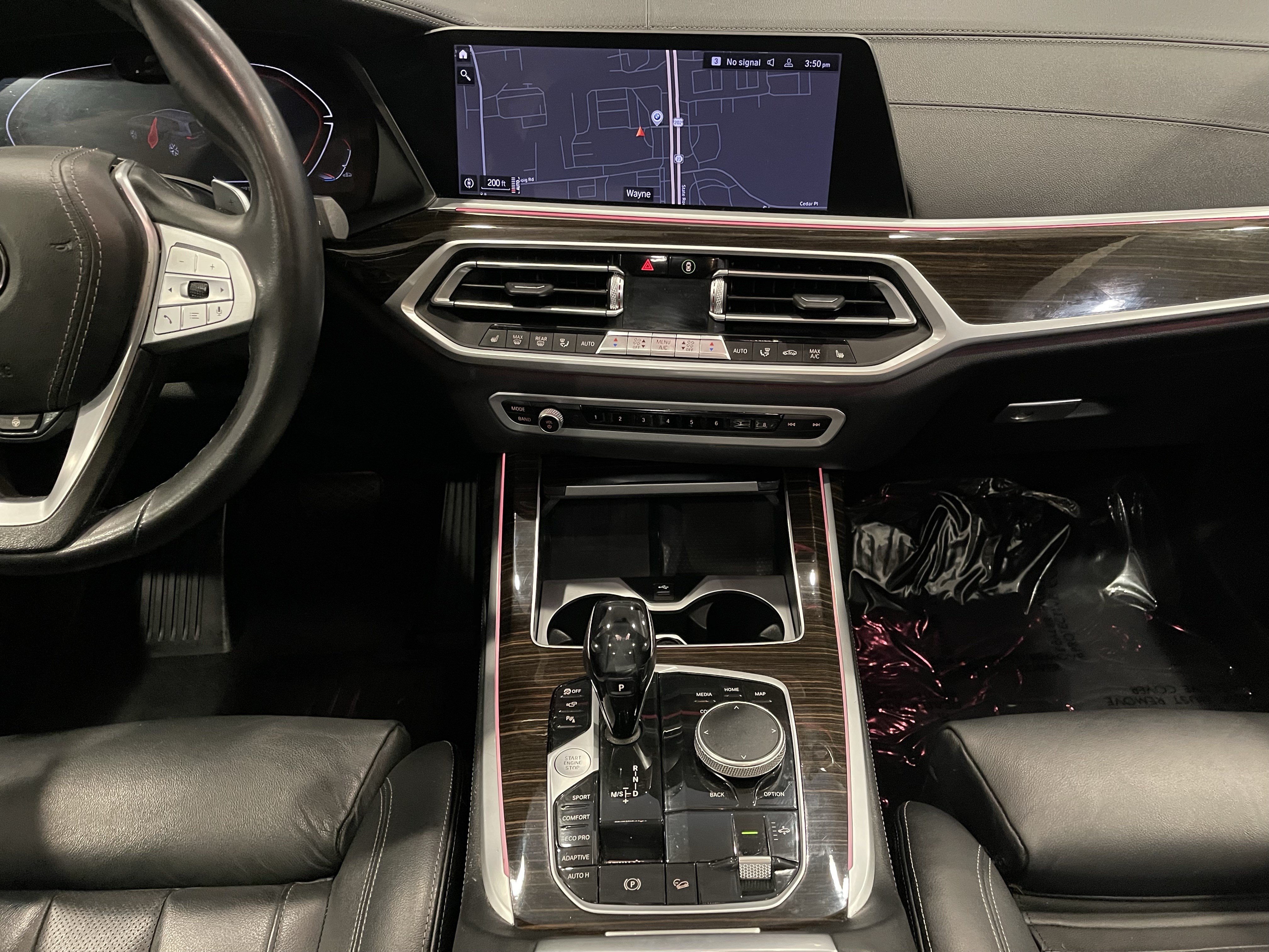 Used 2021 BMW X7 xDrive40i w/ Premium Package AWD/4WD image 17