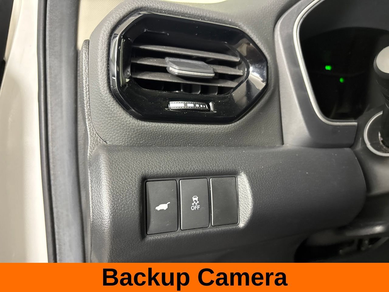 Used 2025 Honda Pilot Touring image 11