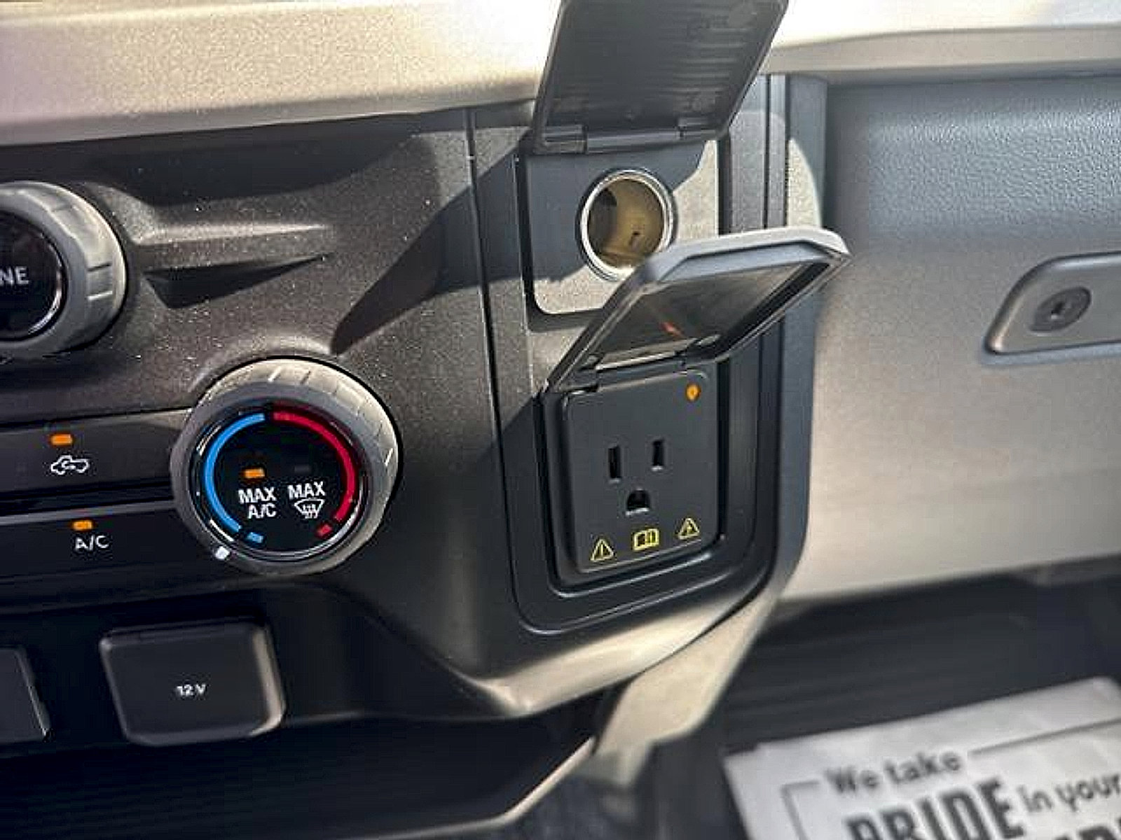 New 2025 Ford F350 XLT image 22