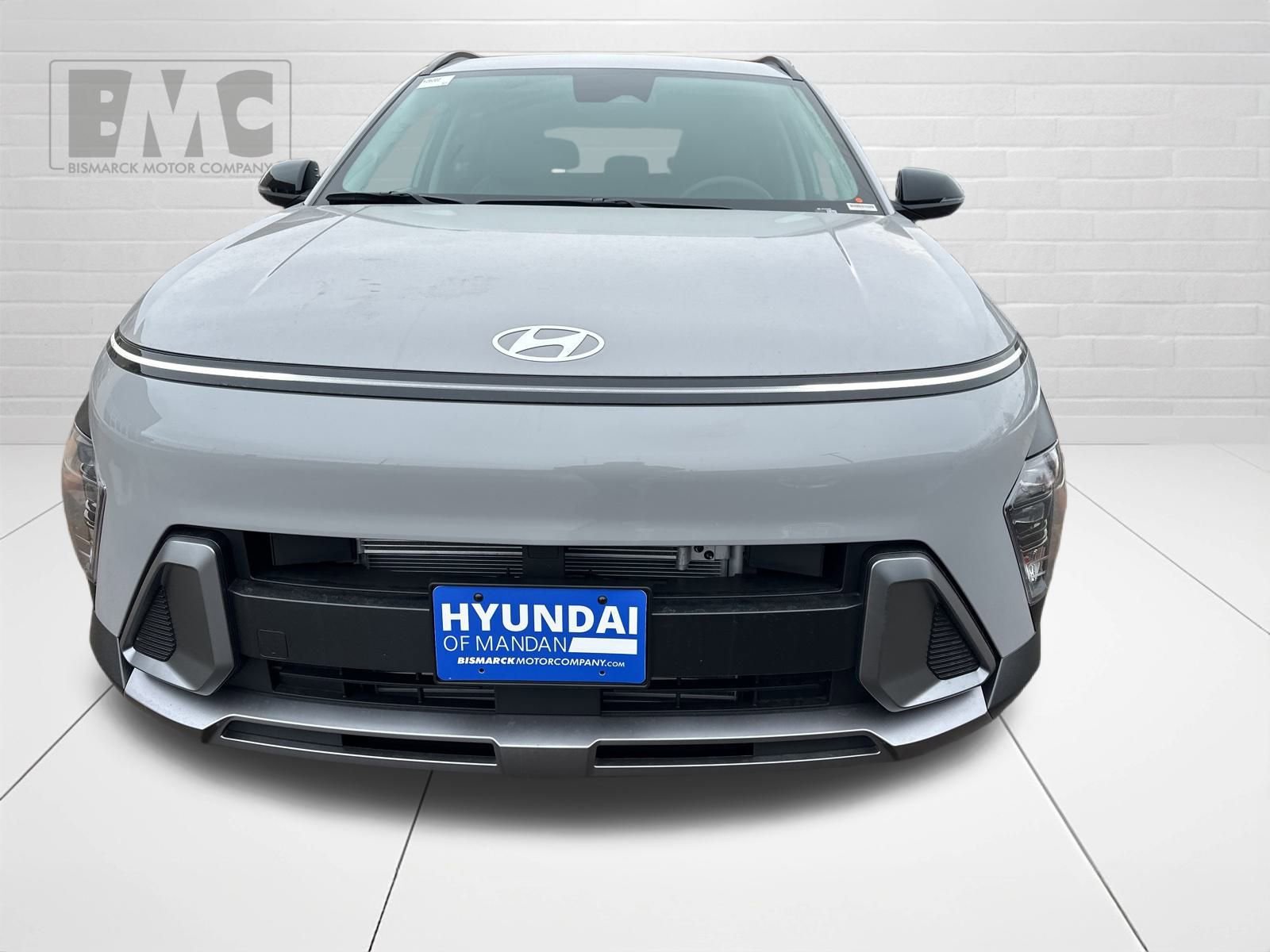 New 2026 Hyundai Kona SEL Premium image 2