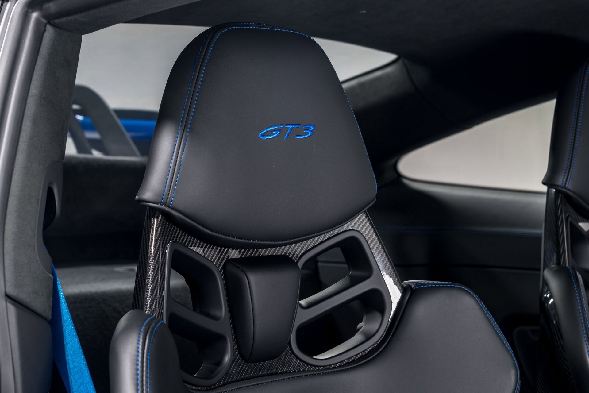 Used 2023 Porsche 911 GT3 image 37