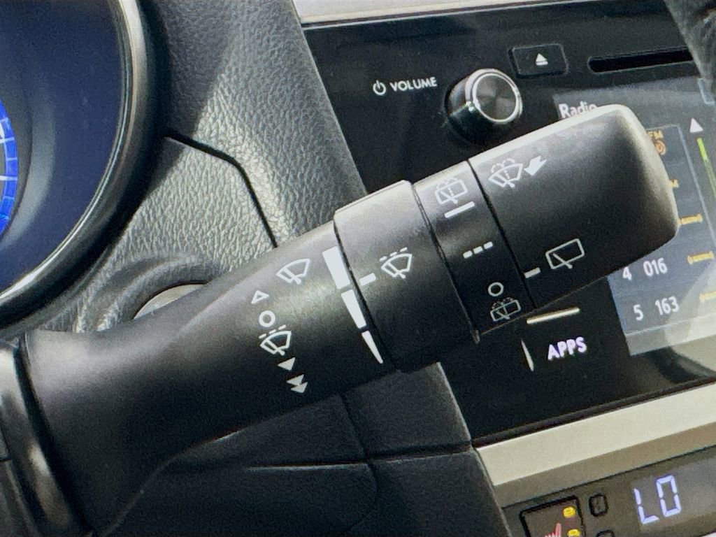 Used 2015 Subaru Outback 2.5i Limited image 13