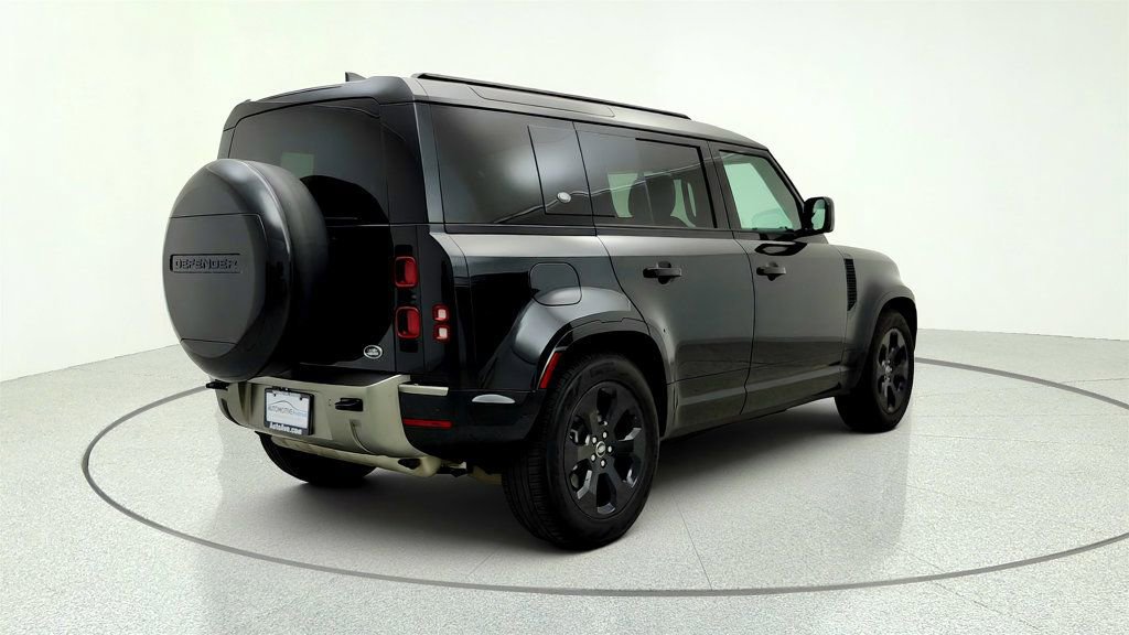 Used 2023 Land Rover Defender 110 X-Dynamic SE AWD/4WD image 5