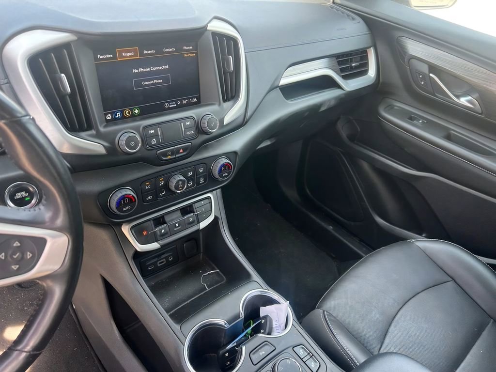 Used 2022 GMC Terrain SLT w/ Tech Package AWD/4WD image 2