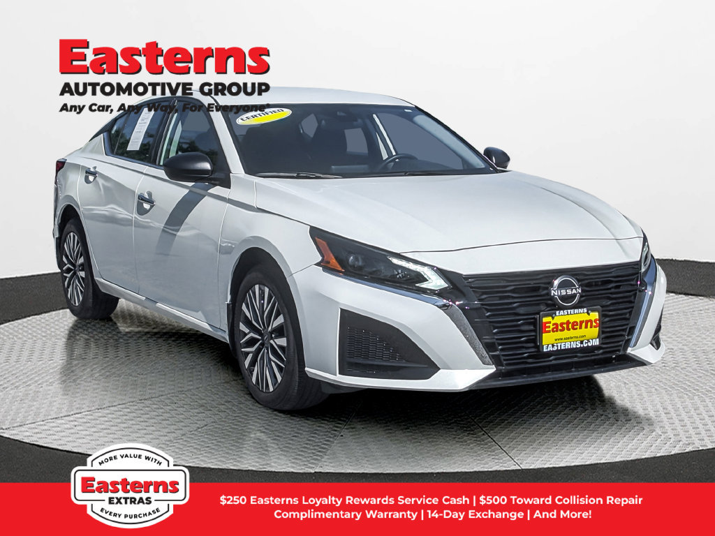 Used 2024 Nissan Altima 2.5 SV AWD/4WD image 4