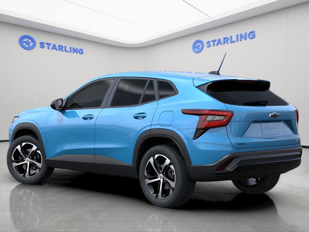 Certified 2025 Chevrolet Trax RS w/ Driver Confidence Package FWD image 3