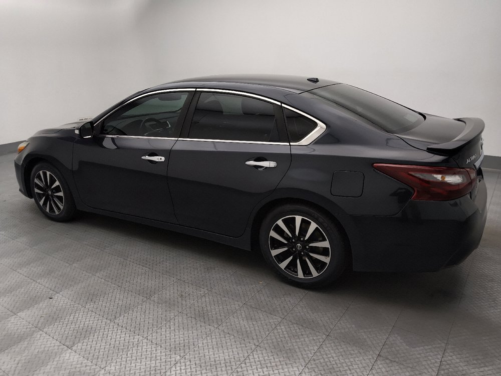 Used 2018 Nissan Altima 2.5 SL FWD image 3
