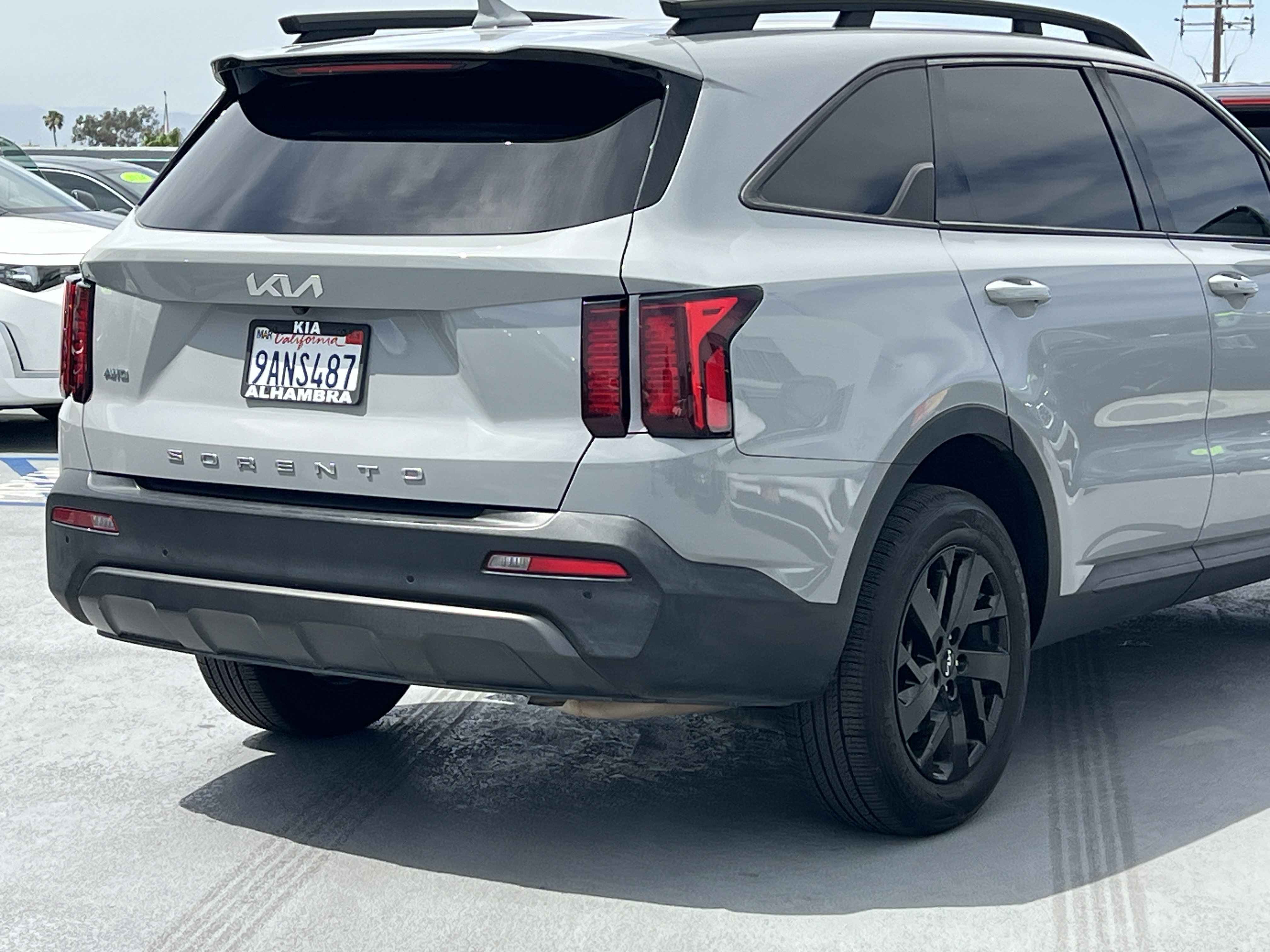 Certified 2022 Kia Sorento S image 8