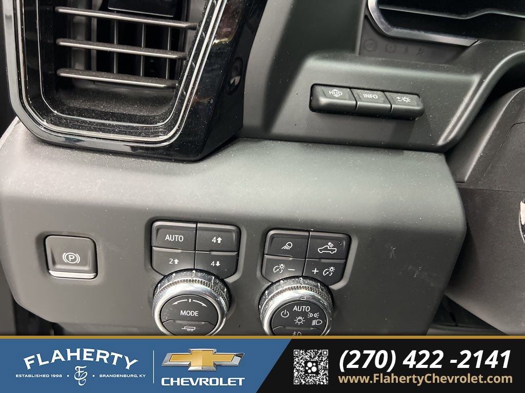 Used 2024 GMC Sierra 1500 AT4 w/ Technology Package image 24