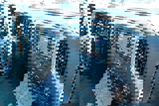 Used 2025 Chevrolet Silverado 1500 W/T w/ Trailering Package image 37