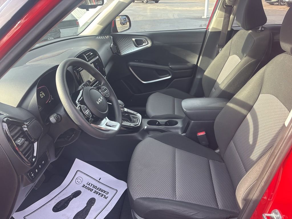 Used 2024 Kia Soul S image 19
