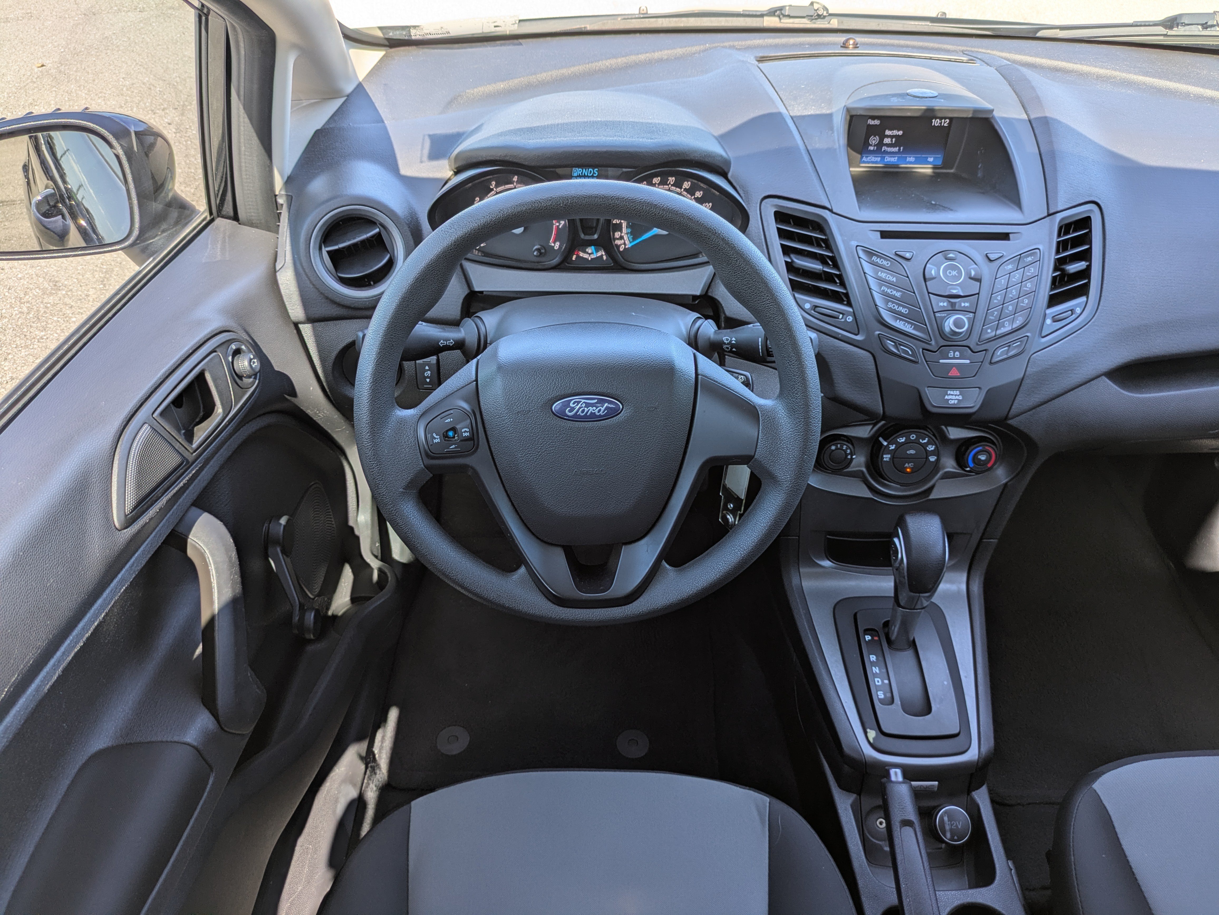 Used 2019 Ford Fiesta S FWD image 15