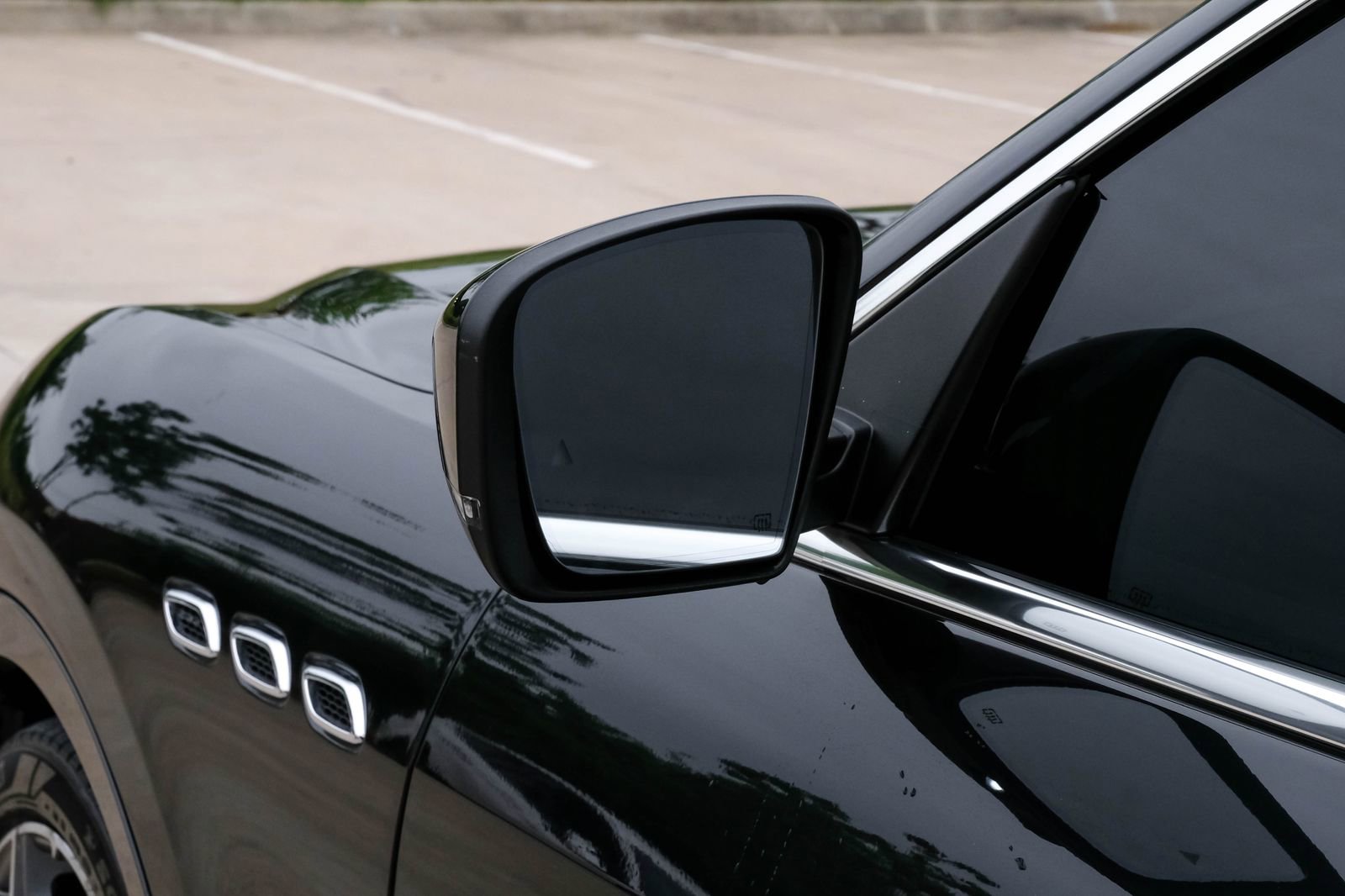 Used 2019 Maserati Levante S GranSport AWD/4WD image 49