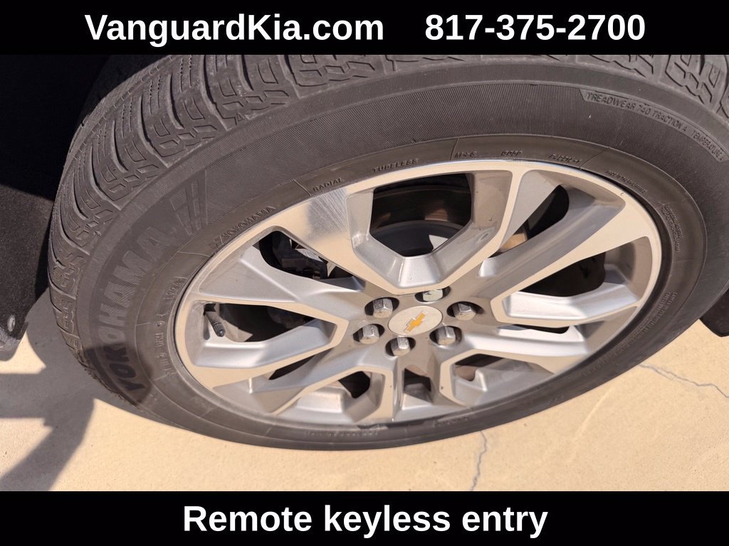 Used 2018 Chevrolet Traverse Premier w/ Driver Confidence II Package FWD image 10