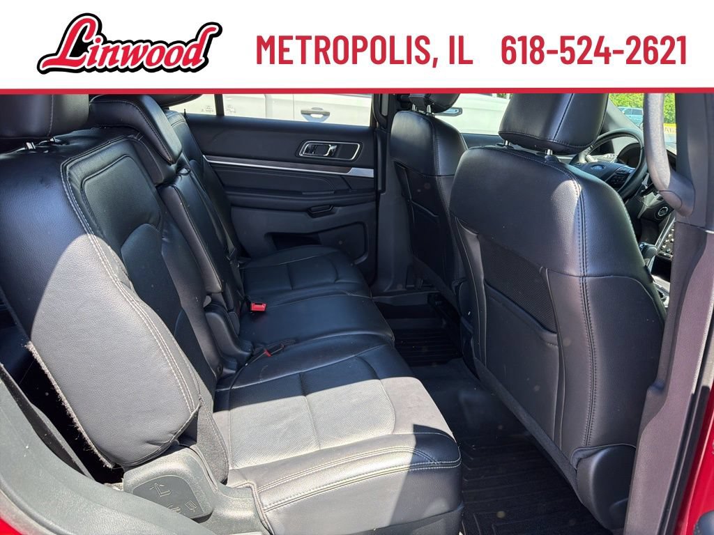 Used 2019 Ford Explorer Limited w/ Ford Safe & Smart Package AWD/4WD image 9